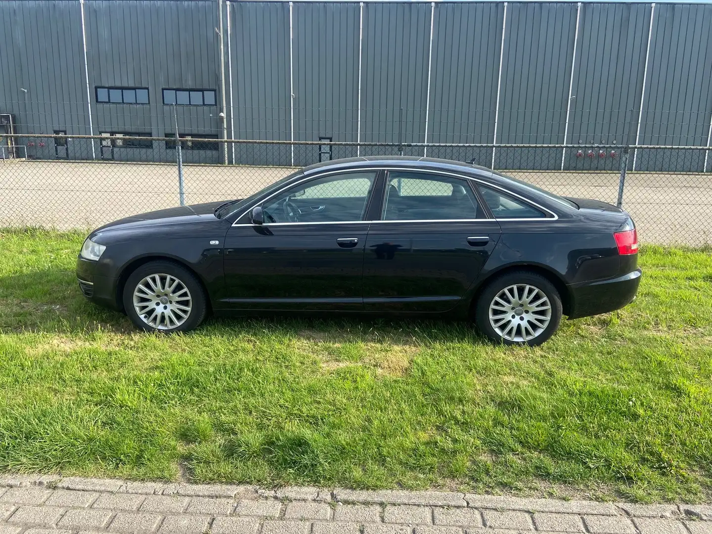 Audi A6 A6 2.4 Noir - 2