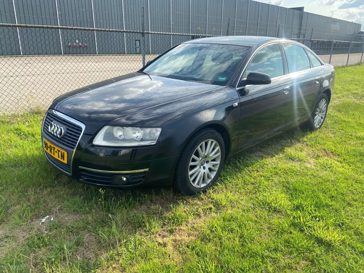 Audi A6 A6 2.4 Noir - 1