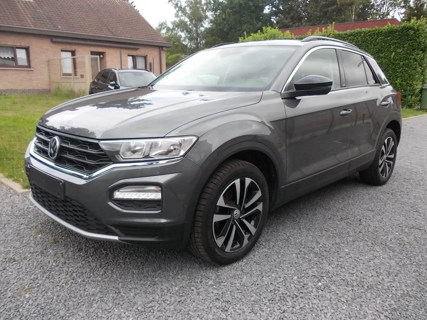 Volkswagen T-Roc T-Roc TSI IQ.DRIVE NAVI-AD.CRUISE-LANE-CARPLAY-DAB Gris - 1