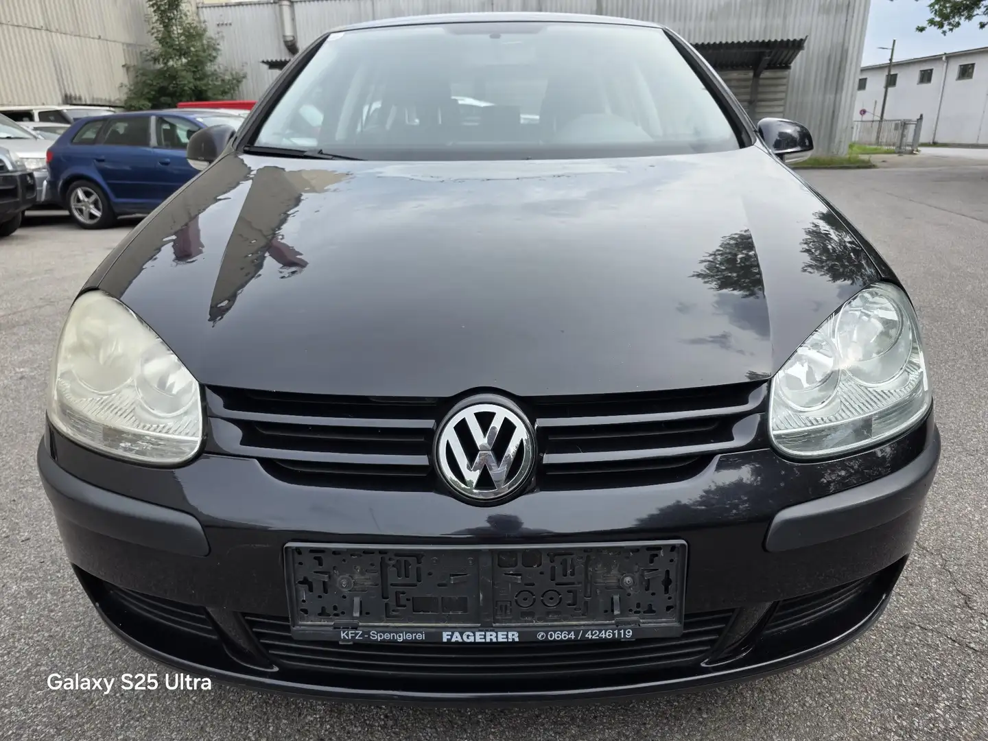 Volkswagen Golf 1.9 TDI Trendline Negro - 1