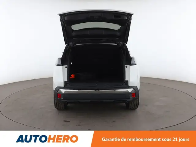 Peugeot 3008 view 16