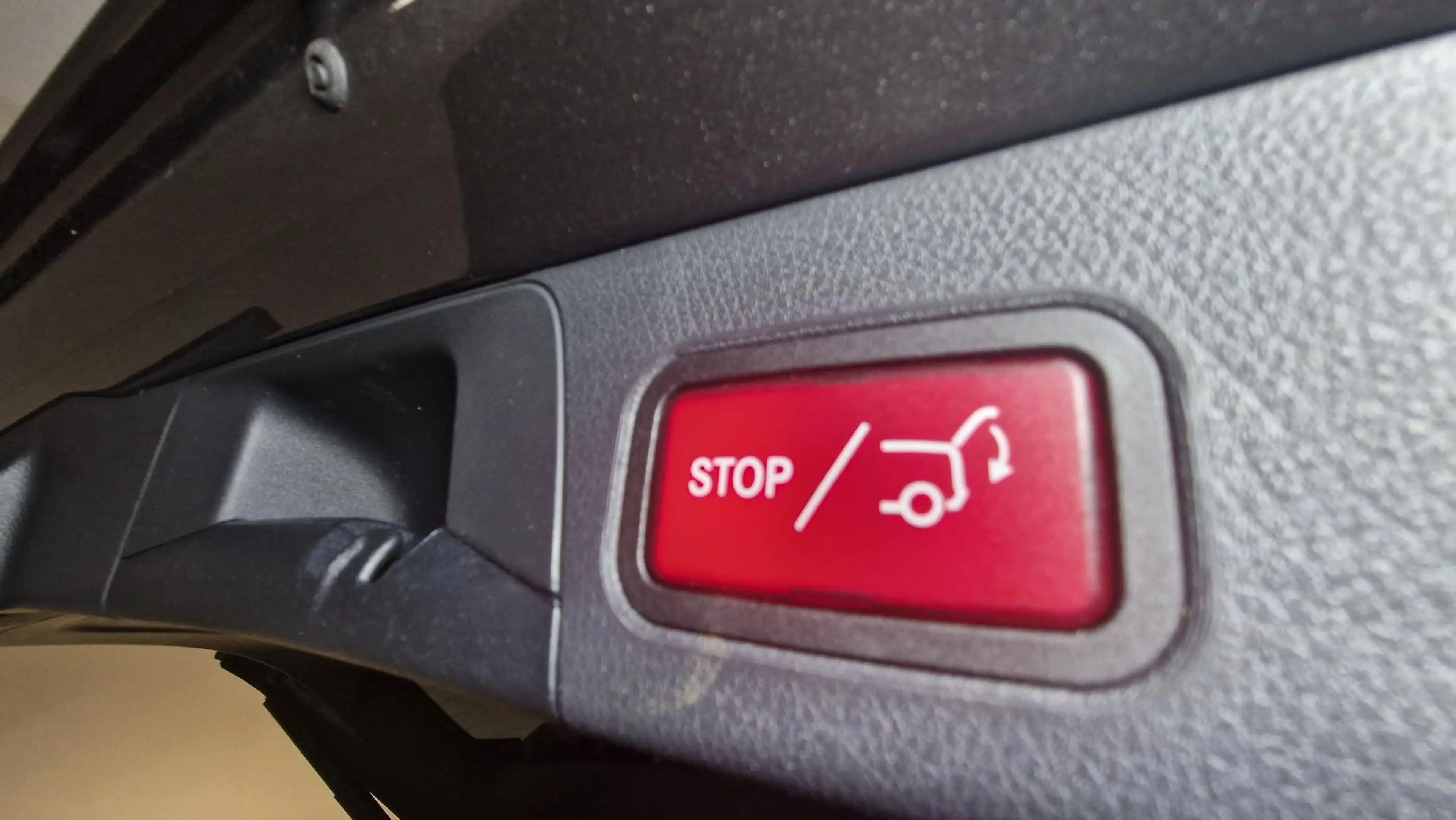Mercedes-Benz B 250 e AMG Line Navigatie | Electrische stoelen met geh — photo 15