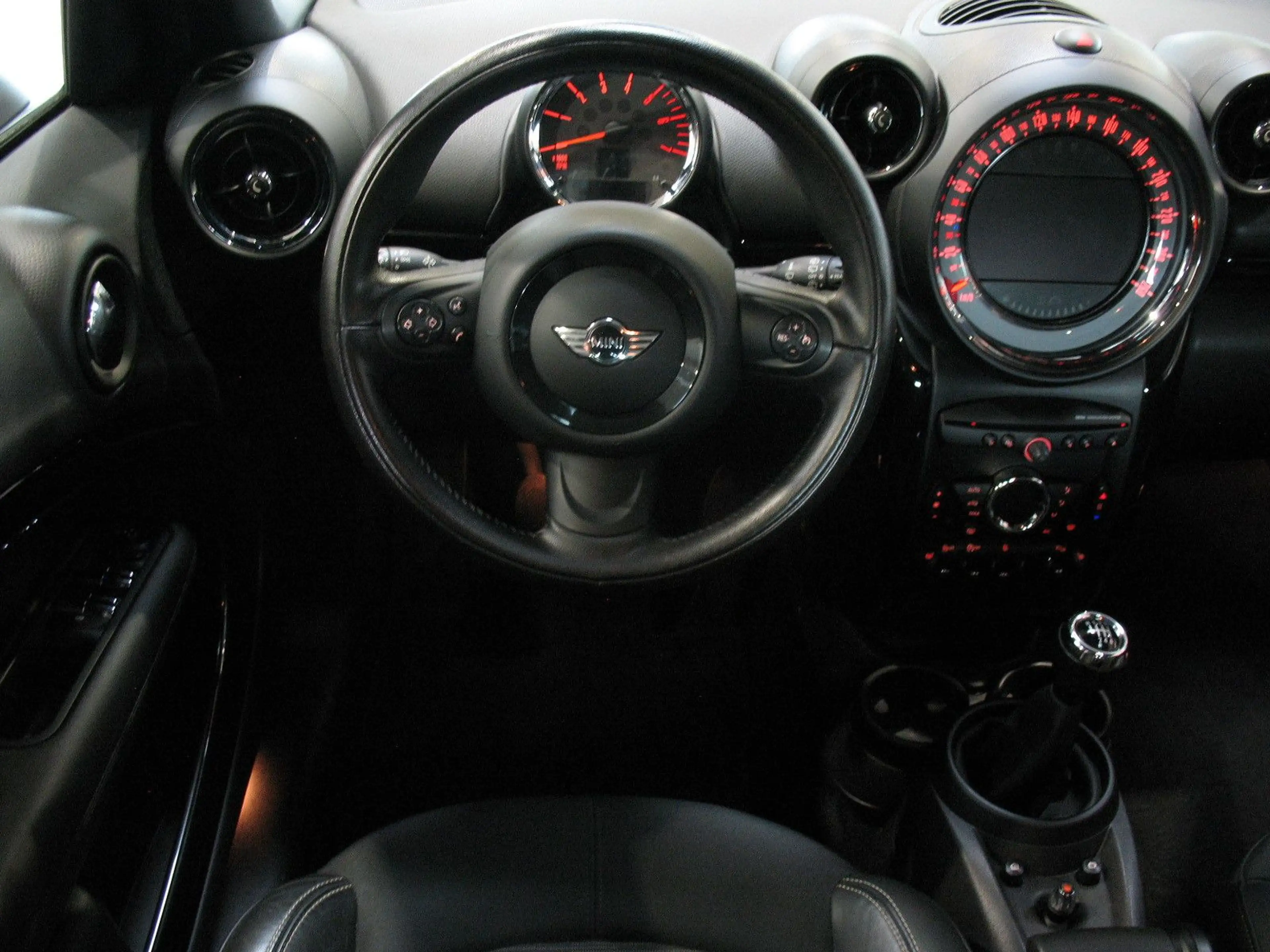 MINI Cooper D Countryman *XENON*NAVI*SHD* — photo 10