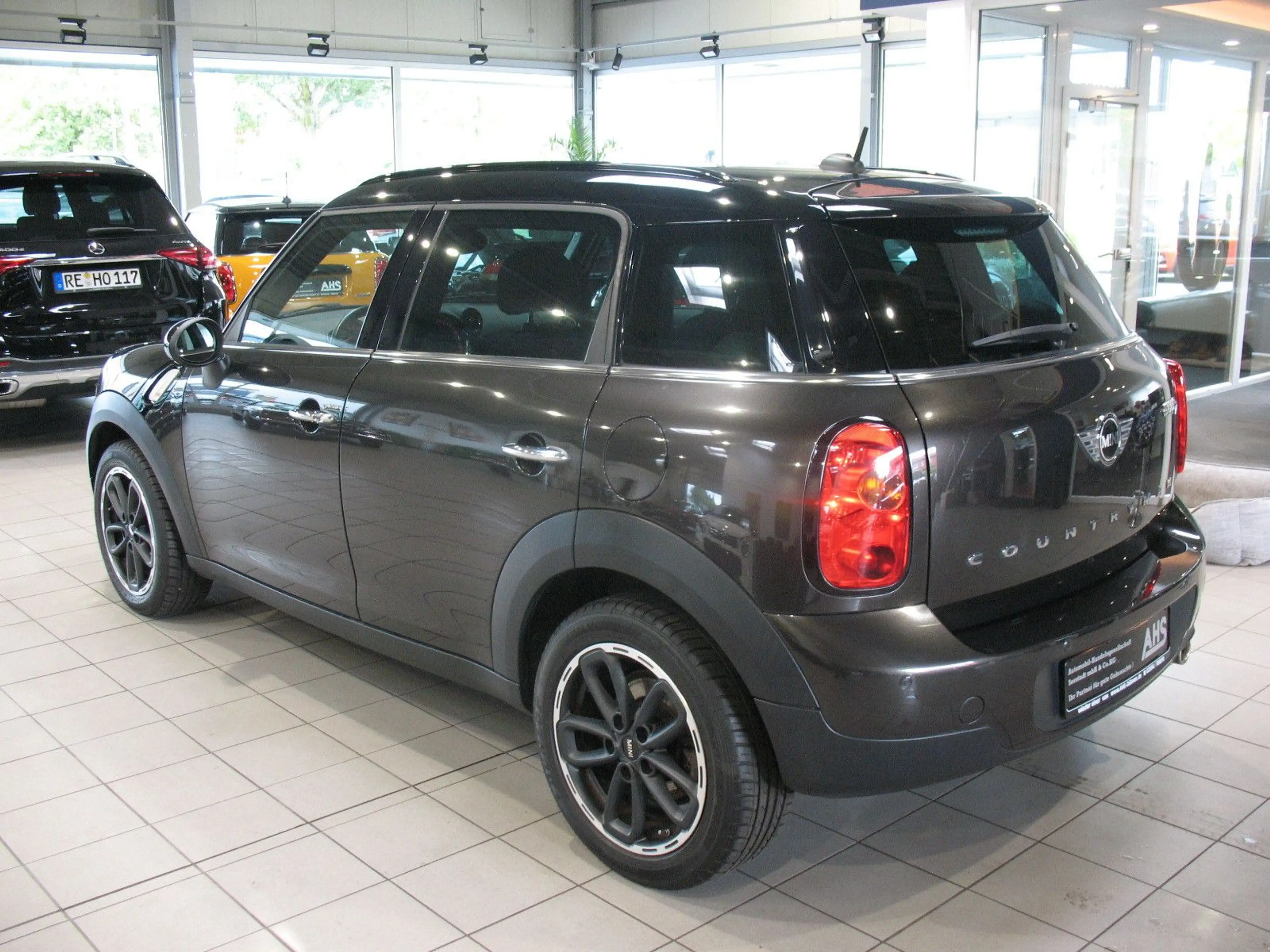 MINI Cooper D Countryman *XENON*NAVI*SHD* — photo 4