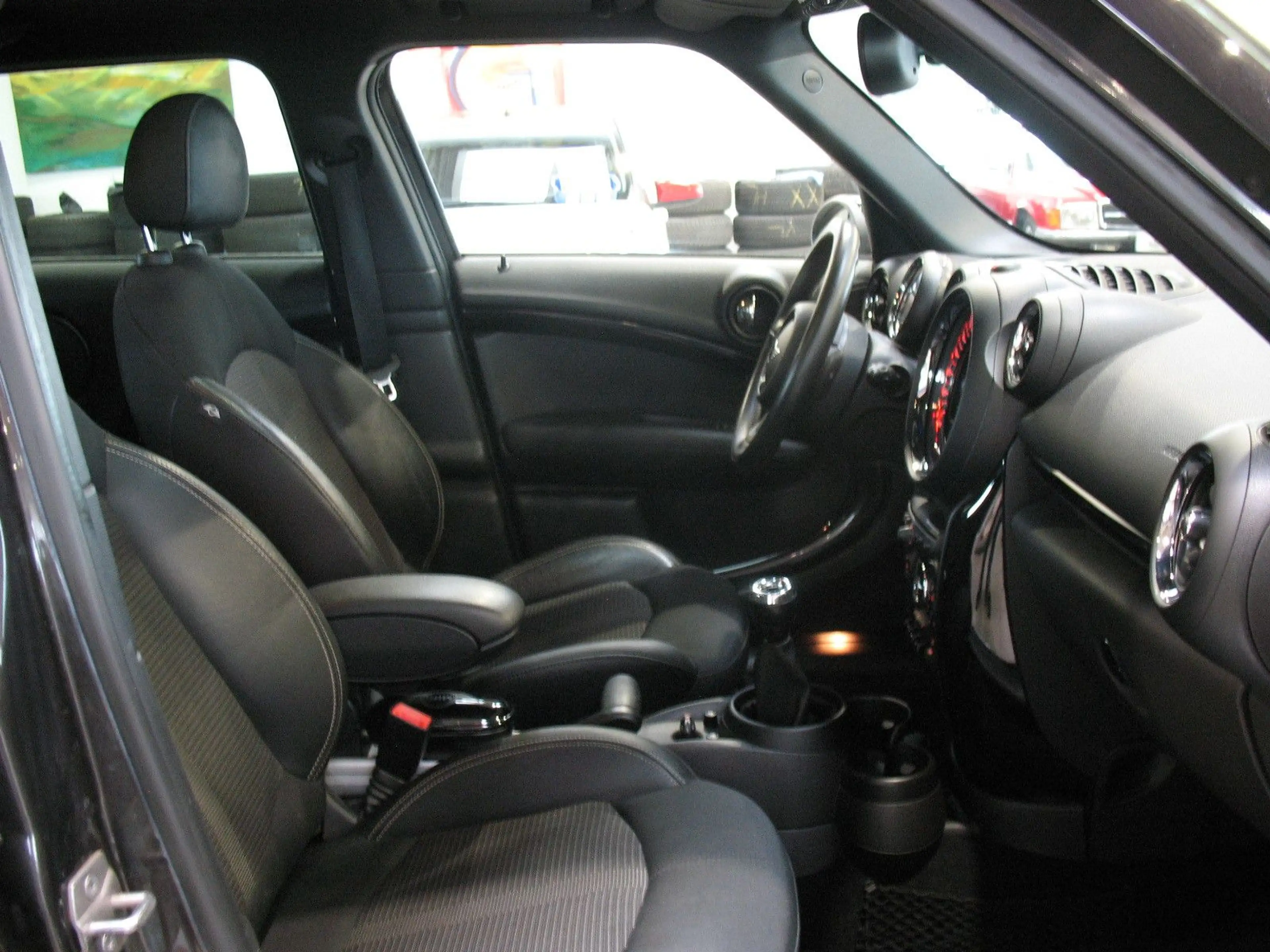 MINI Cooper D Countryman *XENON*NAVI*SHD* — photo 7
