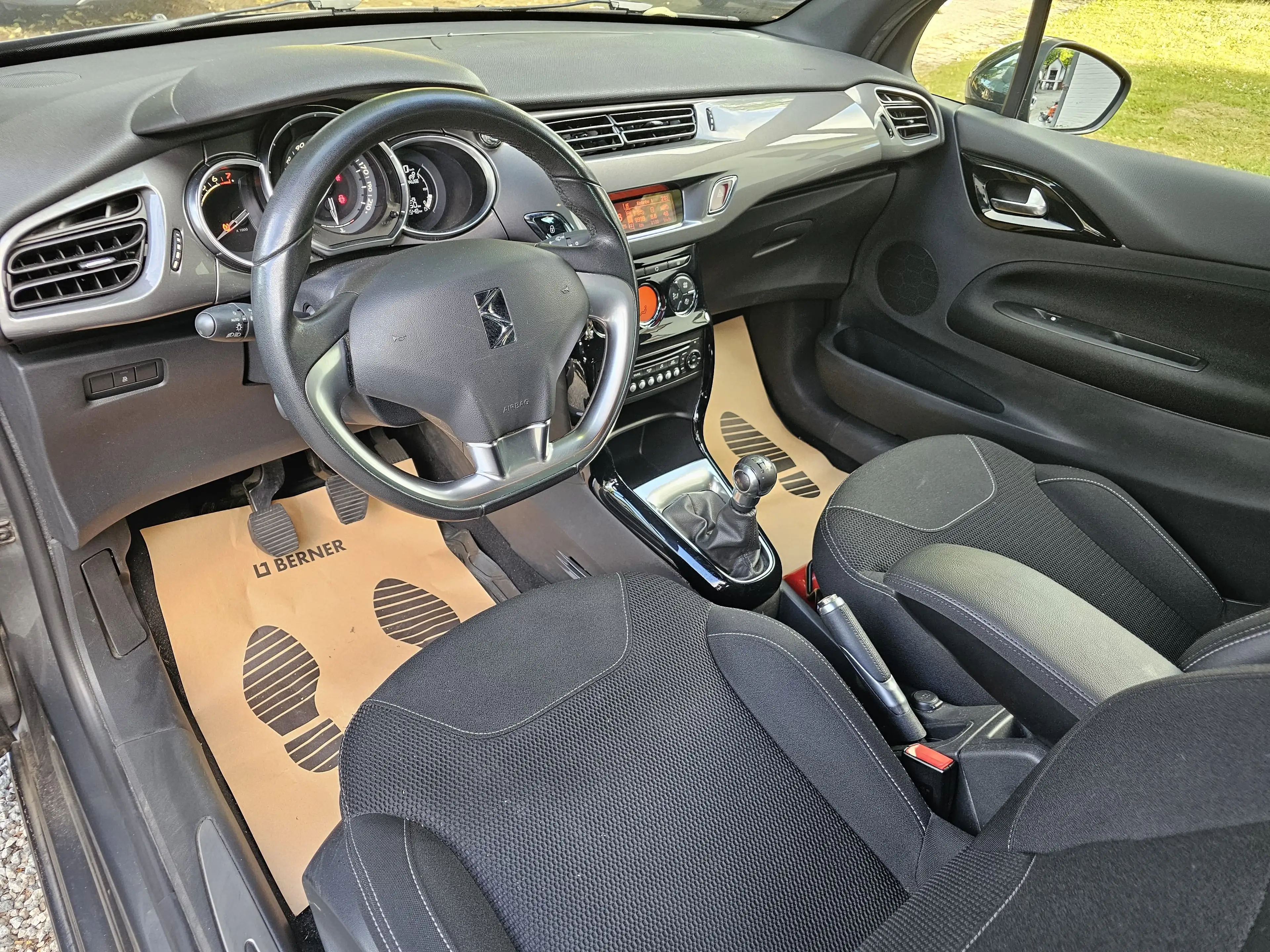 Citroen DS3 1.6 VTi * 88 000 KM * LED+AIRCO+CRUISE+P.RADAR+... — photo 10