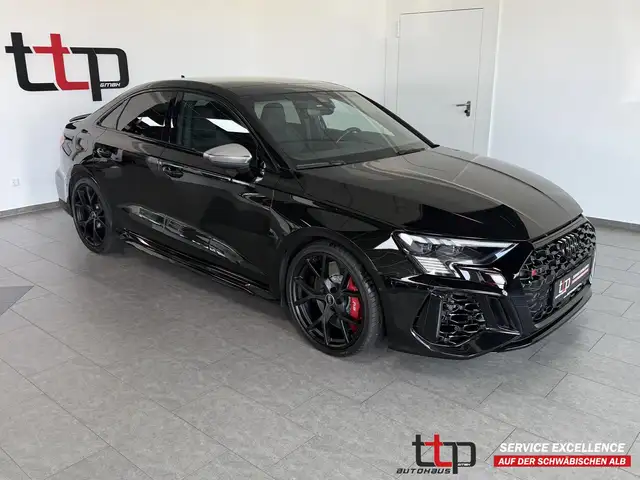 Audi RS3 2.5 TFSI qu. Limousine MATRIX B&O Pano ACC