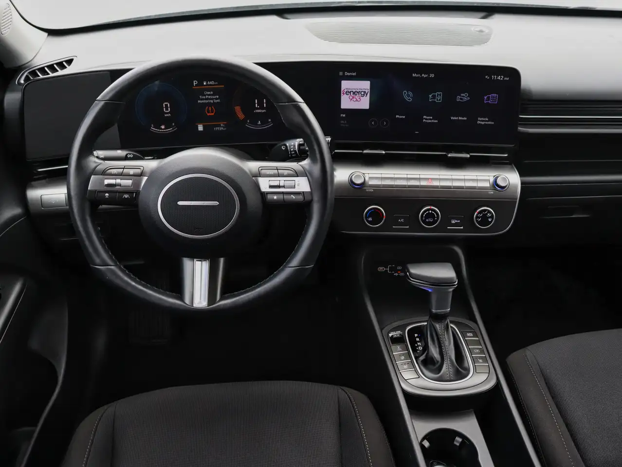Hyundai KONA снимка Hyundai KONA
