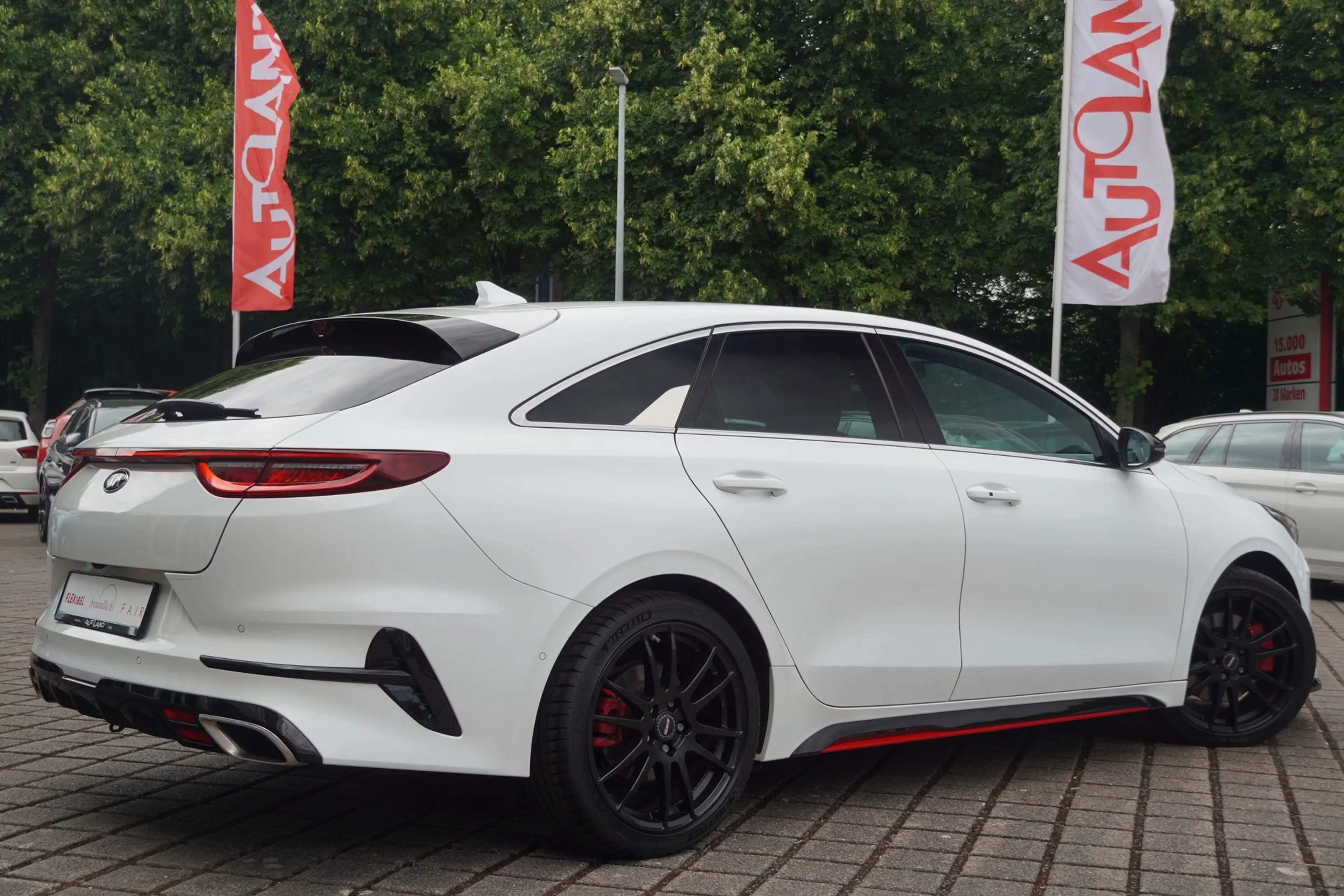 Kia ProCeed / pro_cee'd ProCeed 1.5 T-GDI GT-Line LED Navi DAB Kamera — photo 3