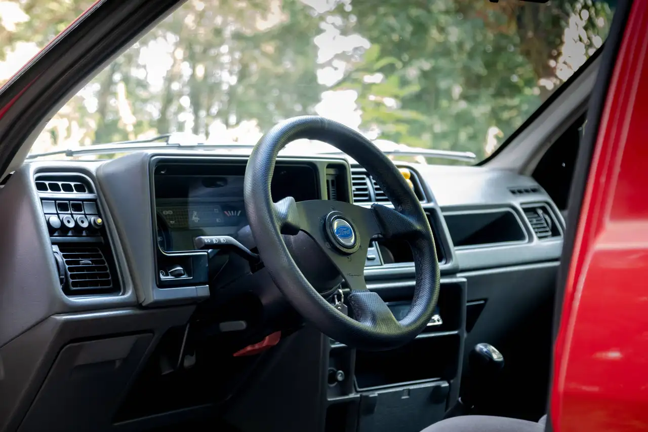 Ford Sierra P100, foto 8
