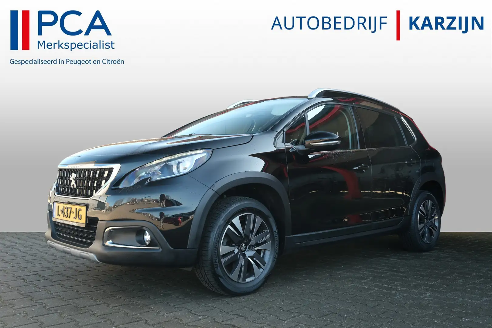 Peugeot 2008 1.2 PureTech Blue Lease Allure Grau - 1