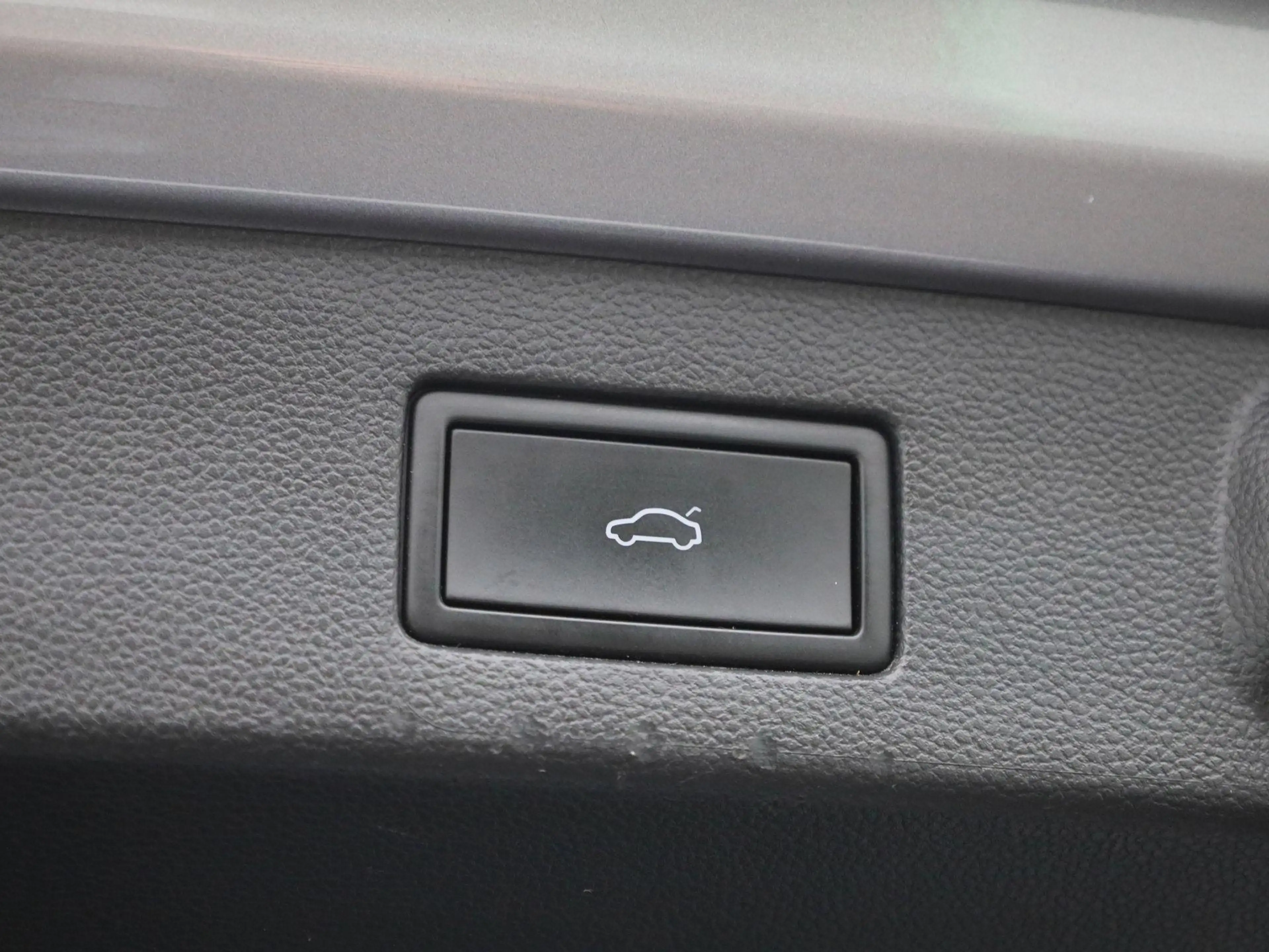 Volkswagen Arteon Shooting Brake 1.4 eHybrid Elegance Shooting Brake — photo 15