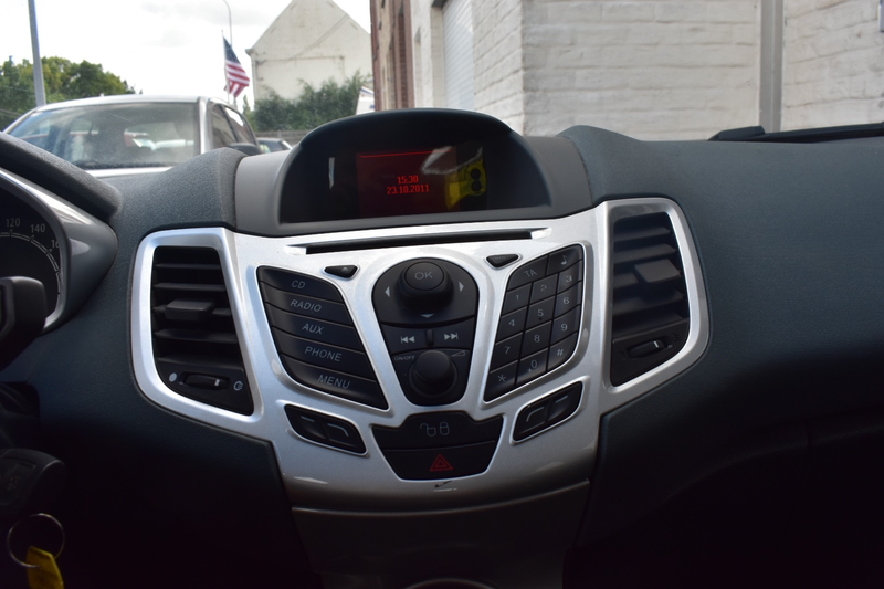 Ford Fiesta 1.25i Titanium / Xenon / Verw Zetels / Topstaat / Garantie — photo 10