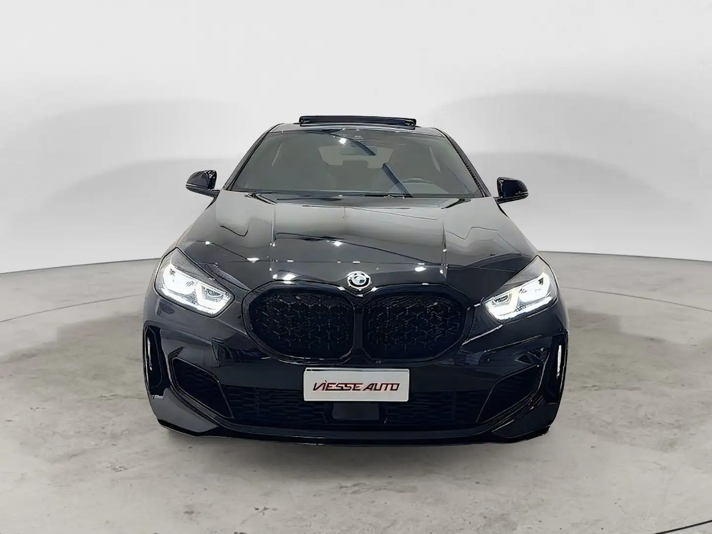 BMW 135 Serie 1 F40 M 135i xdrive auto Nero - 2