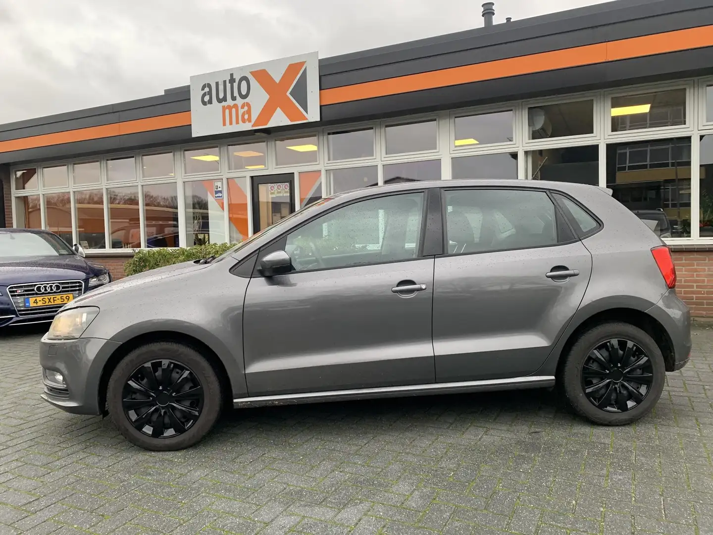 Volkswagen Polo 1.0 |Bleutooth!|Nieuwe APK!| Grau - 2