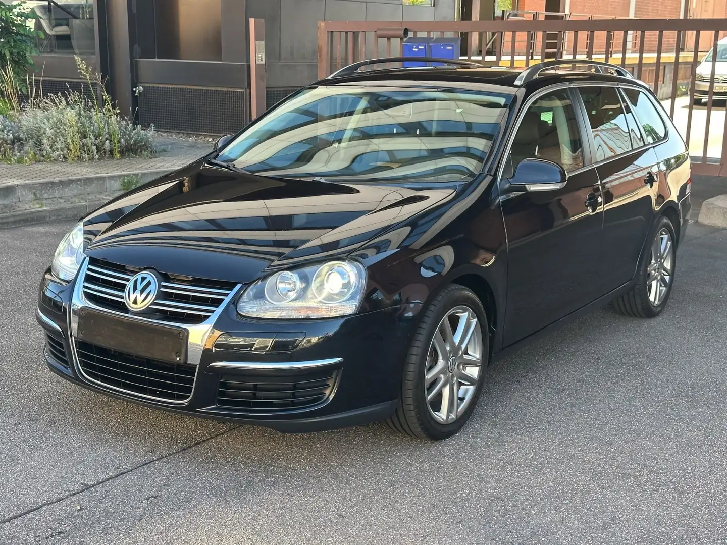 Volkswagen Golf V Variant Individual Schwarz - 1
