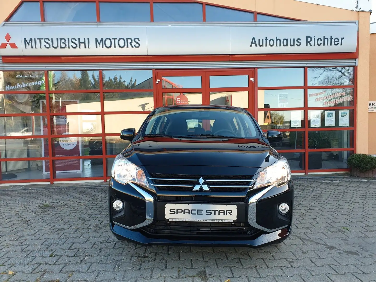 Mitsubishi Space Star Select 1.2 MIVEC Schwarz - 2