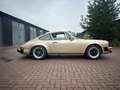 Porsche 911 3.0SC Coupe platinum metallic sunroof Goud - thumbnail 2