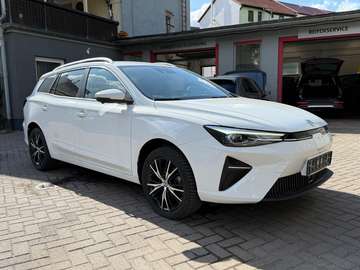 51 KWH Luxury LED+NAV+LEDER+SHZ+360°+ACC+DAB