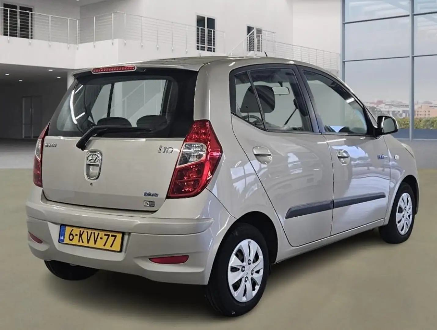 Hyundai i10 1.0 i-Drive Cool 1e Eigenaar 72.850 km + NAP NL-au Beige - 2