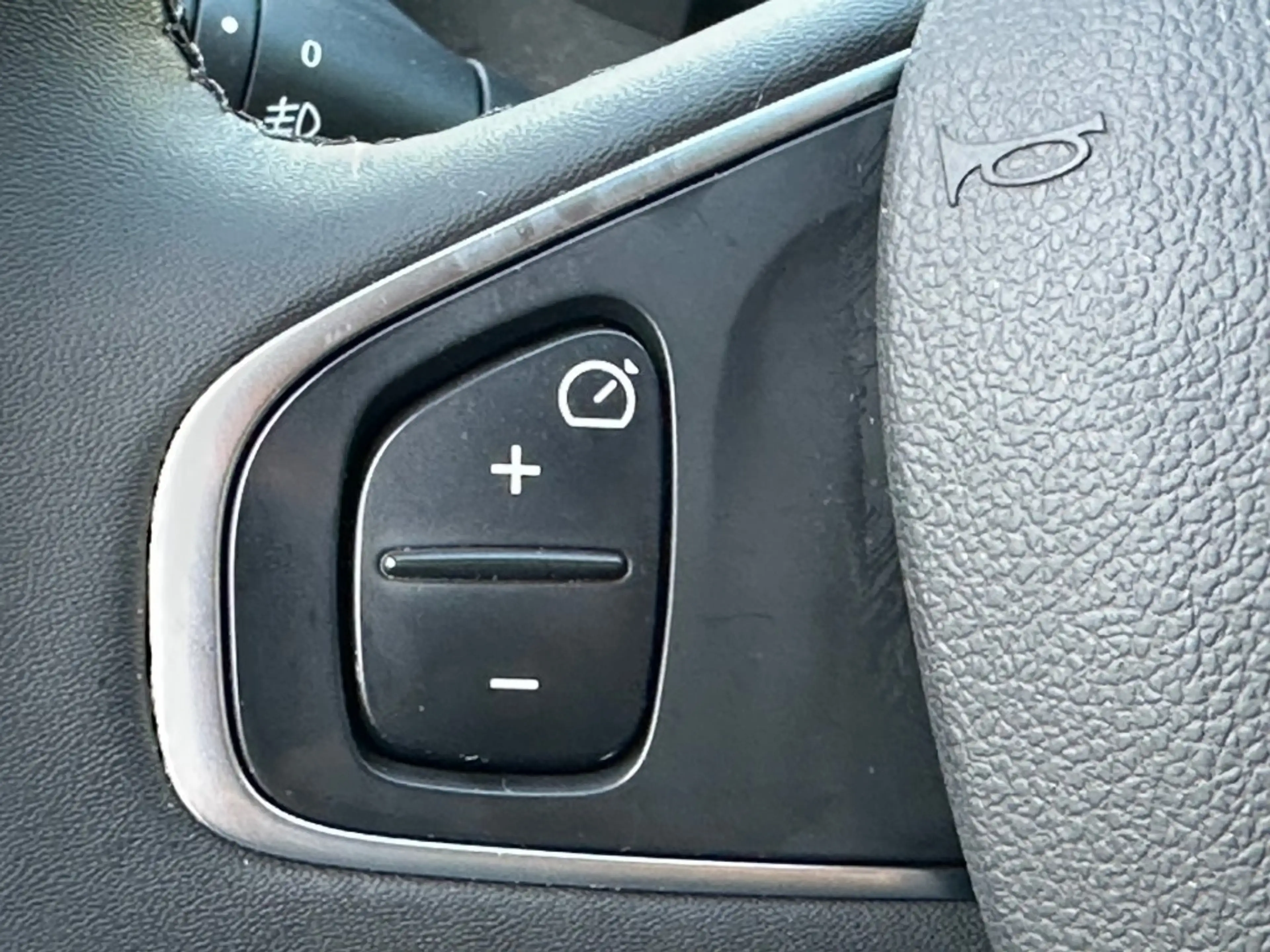 Renault Clio 0.9 TCe Limited Navi Cruise Airco Trekhaak NAP_Aut — photo 15