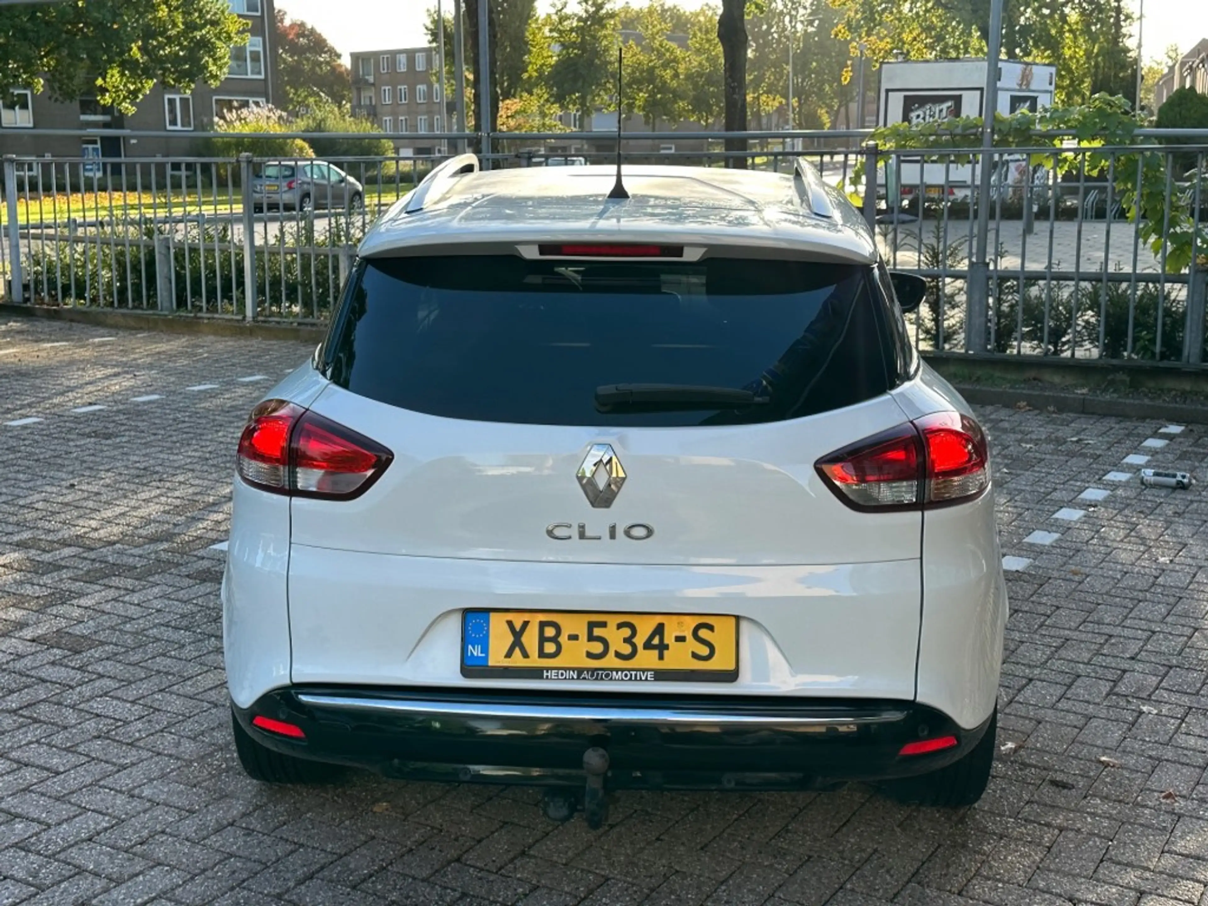 Renault Clio 0.9 TCe Limited Navi Cruise Airco Trekhaak NAP_Aut — photo 5