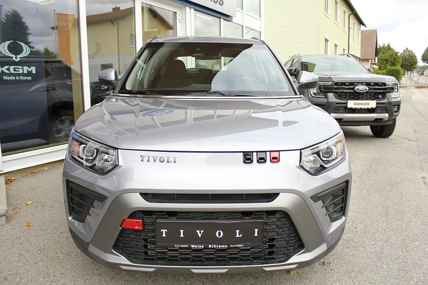 KGM Sonstige Tivoli 1.5 GDI Style Aut. Grau - 2