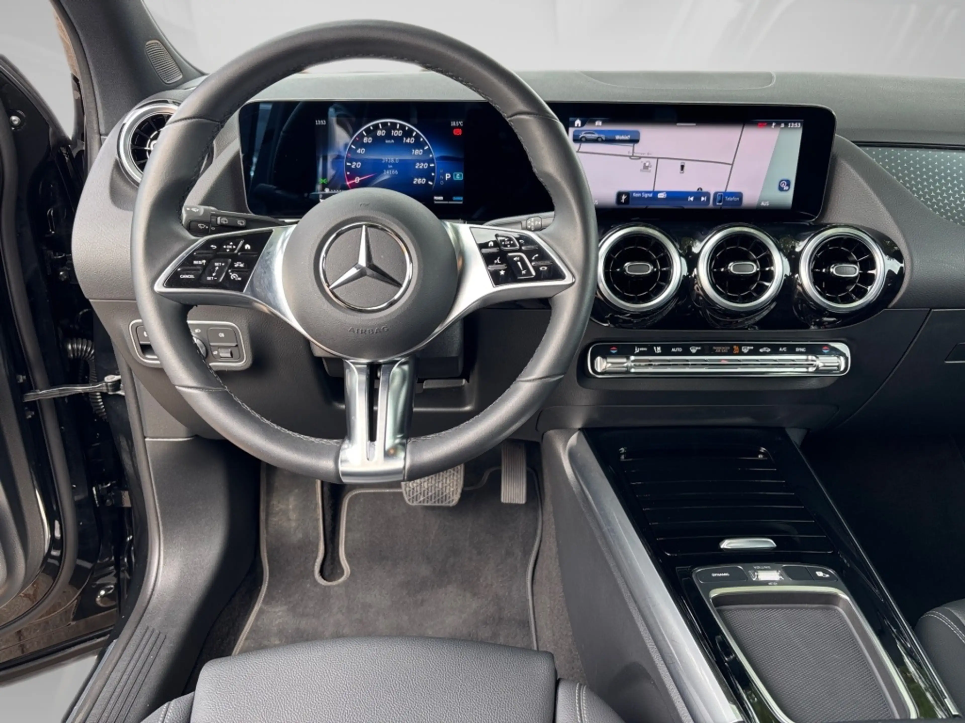 Mercedes-Benz GLA 200 PROGRESSIVE AHK LED ADV. MBUX — photo 10