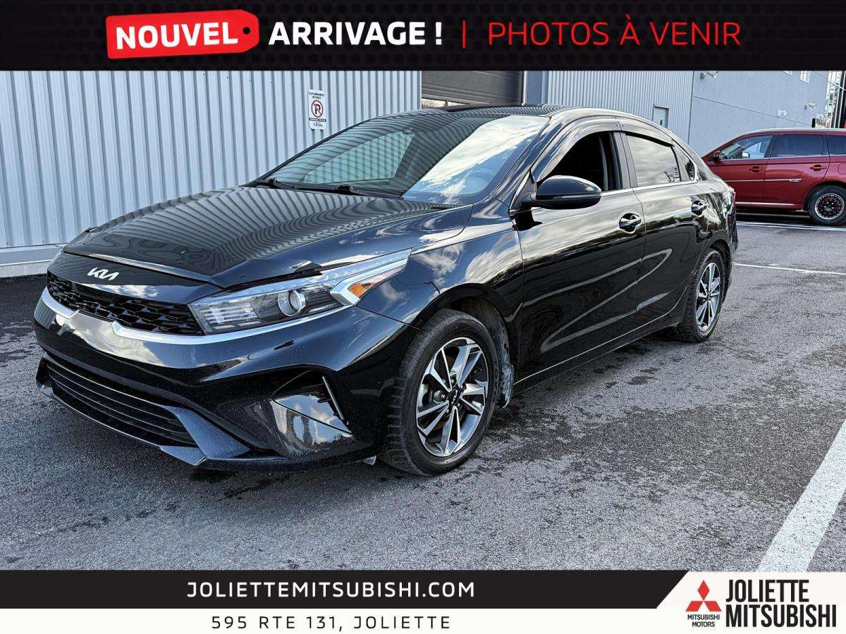 2023 Kia Forte EX Sièges Chauffants Caméra Recul Angles Morts CarPlay Climatisation Volant Chauffant