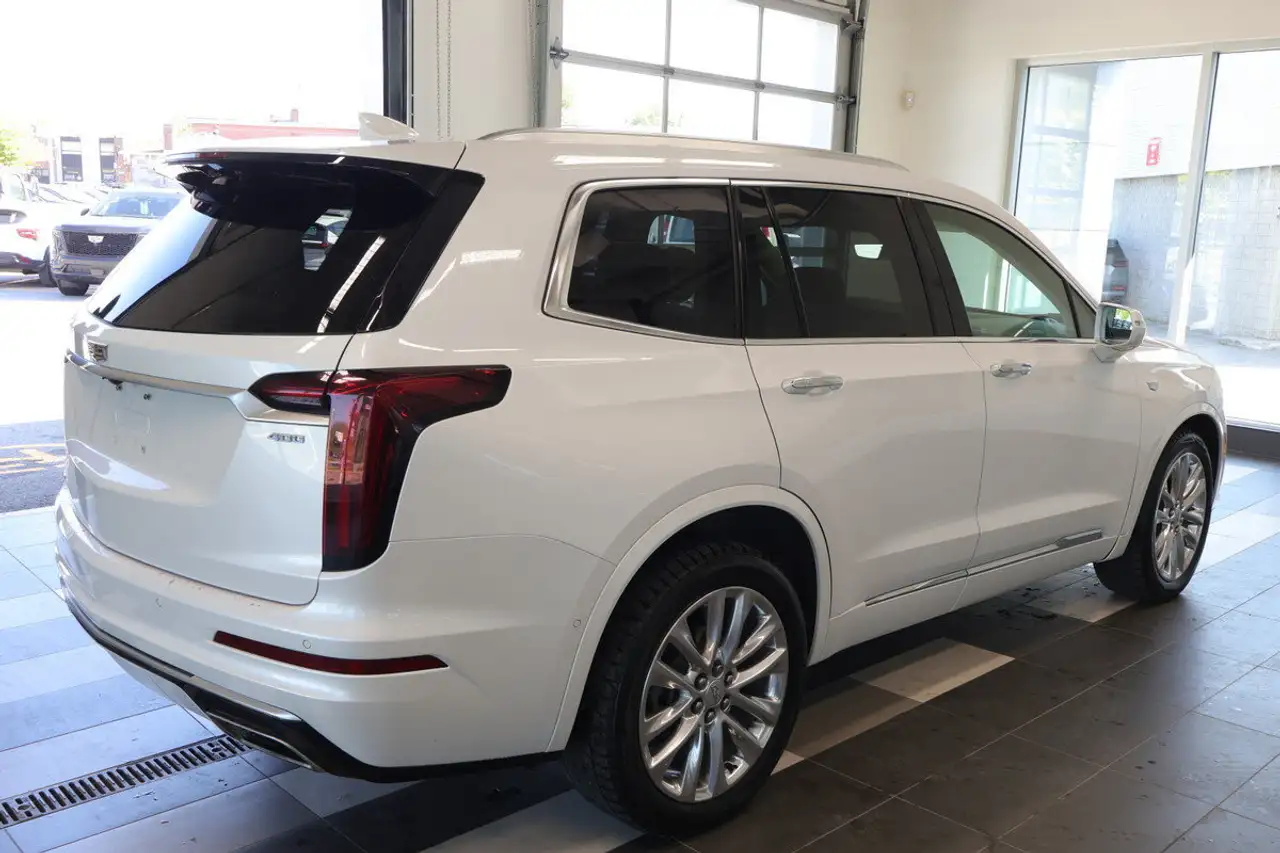 Cadillac XT6 снимка Cadillac XT6