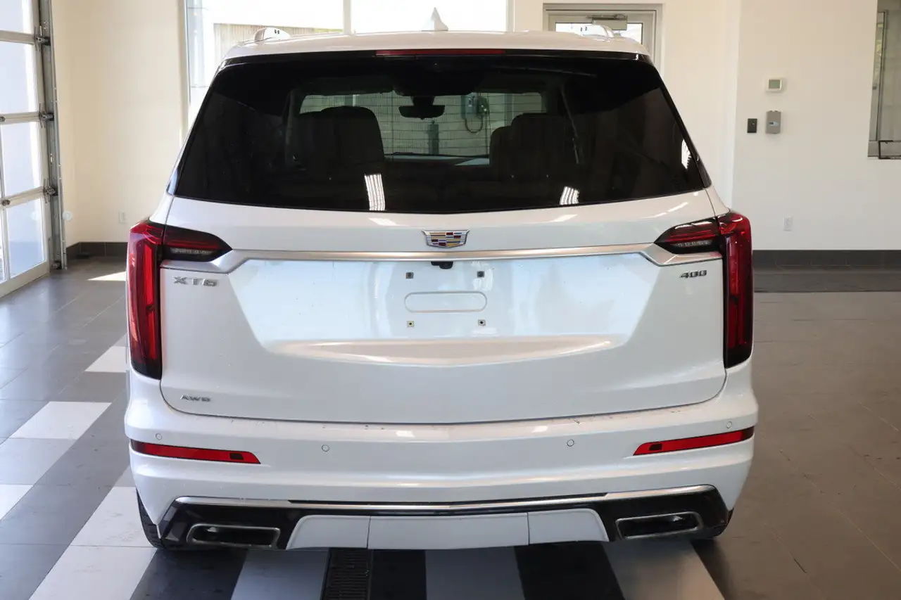 Cadillac XT6 снимка Cadillac XT6
