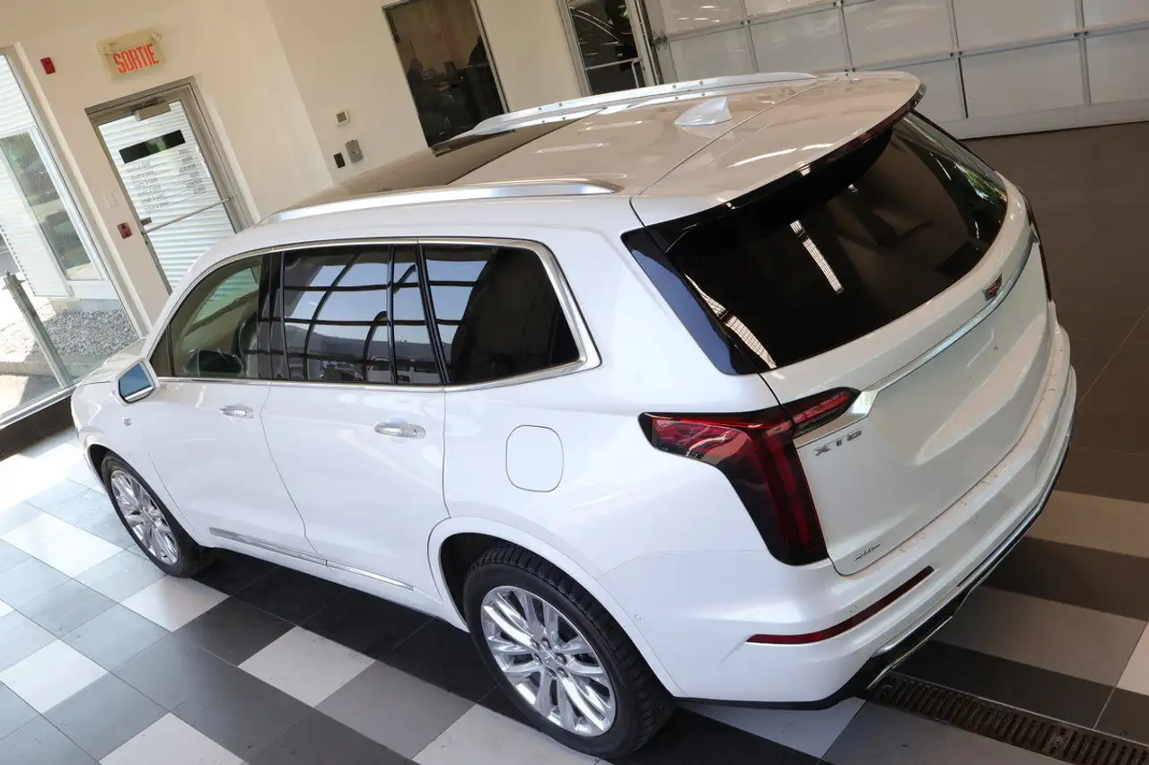 Cadillac XT6 снимка Cadillac XT6