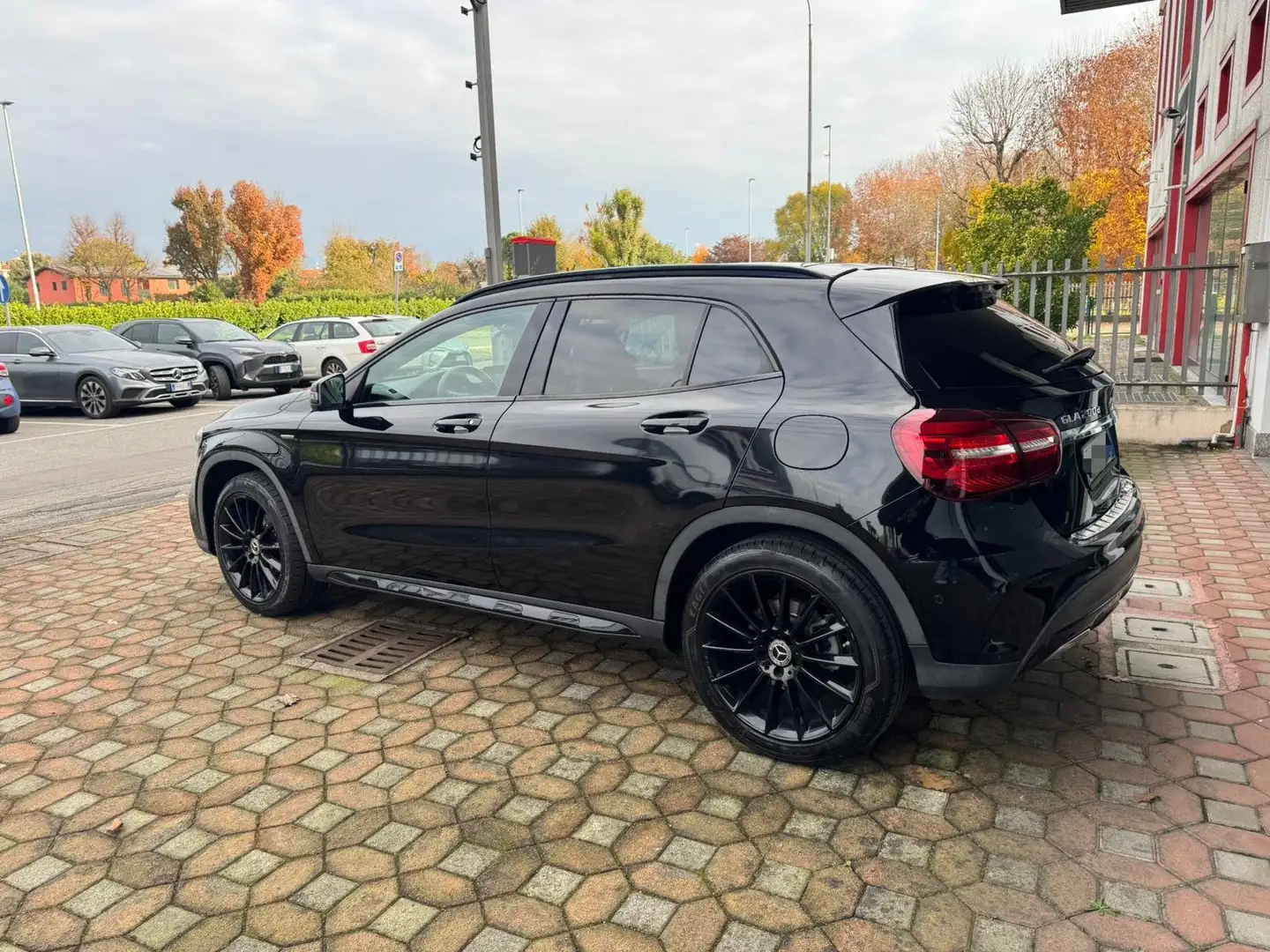 Mercedes-Benz GLA 200 GLA-X156 2017 d Night Edition auto Negro - 2