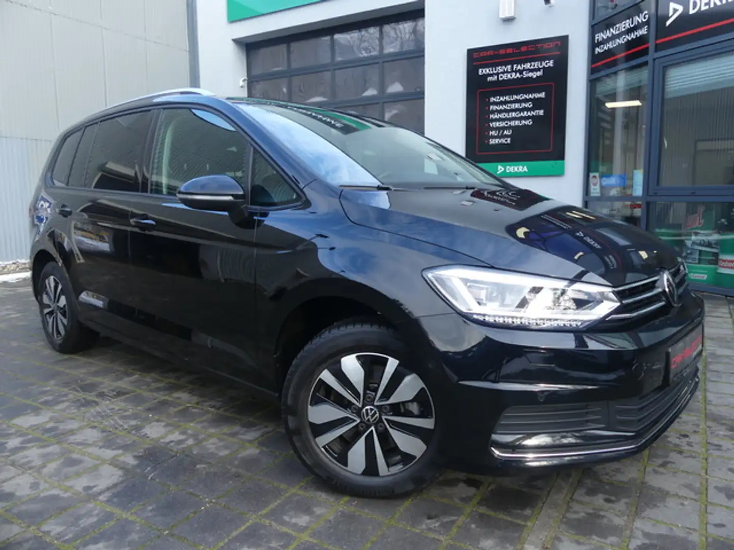 Volkswagen Touran 1.5 TSI GOAL 7SITZER IQ.LIGHT/AHK/E-KLAPPE Schwarz - 1