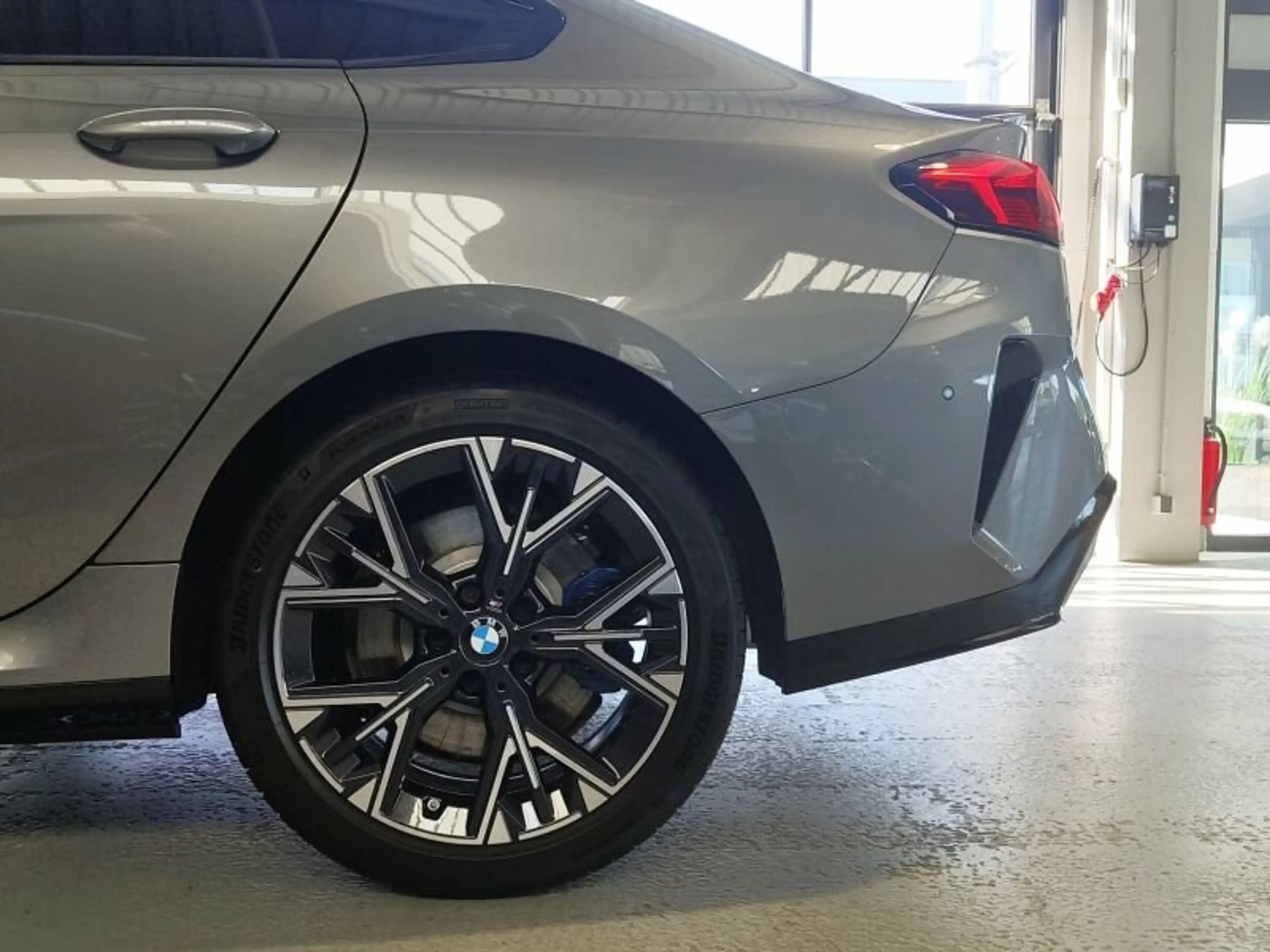 BMW 235 M xDrive Gran Coupé HUD LHZ 360 AHK H/K LED — photo 12