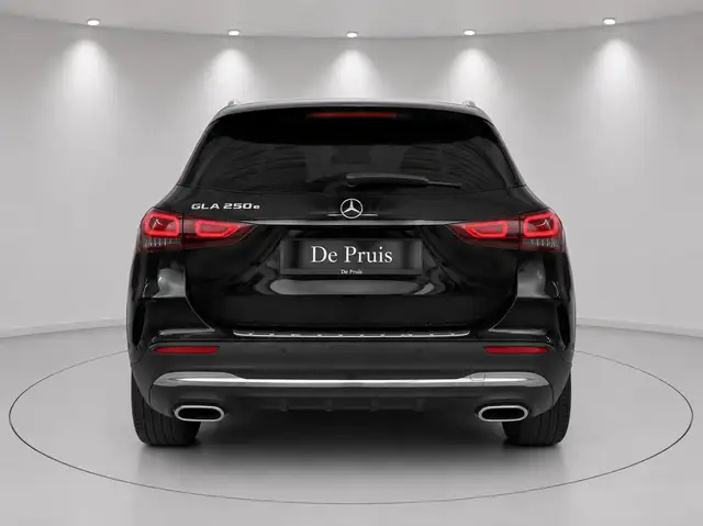 Mercedes-Benz Gla view 7