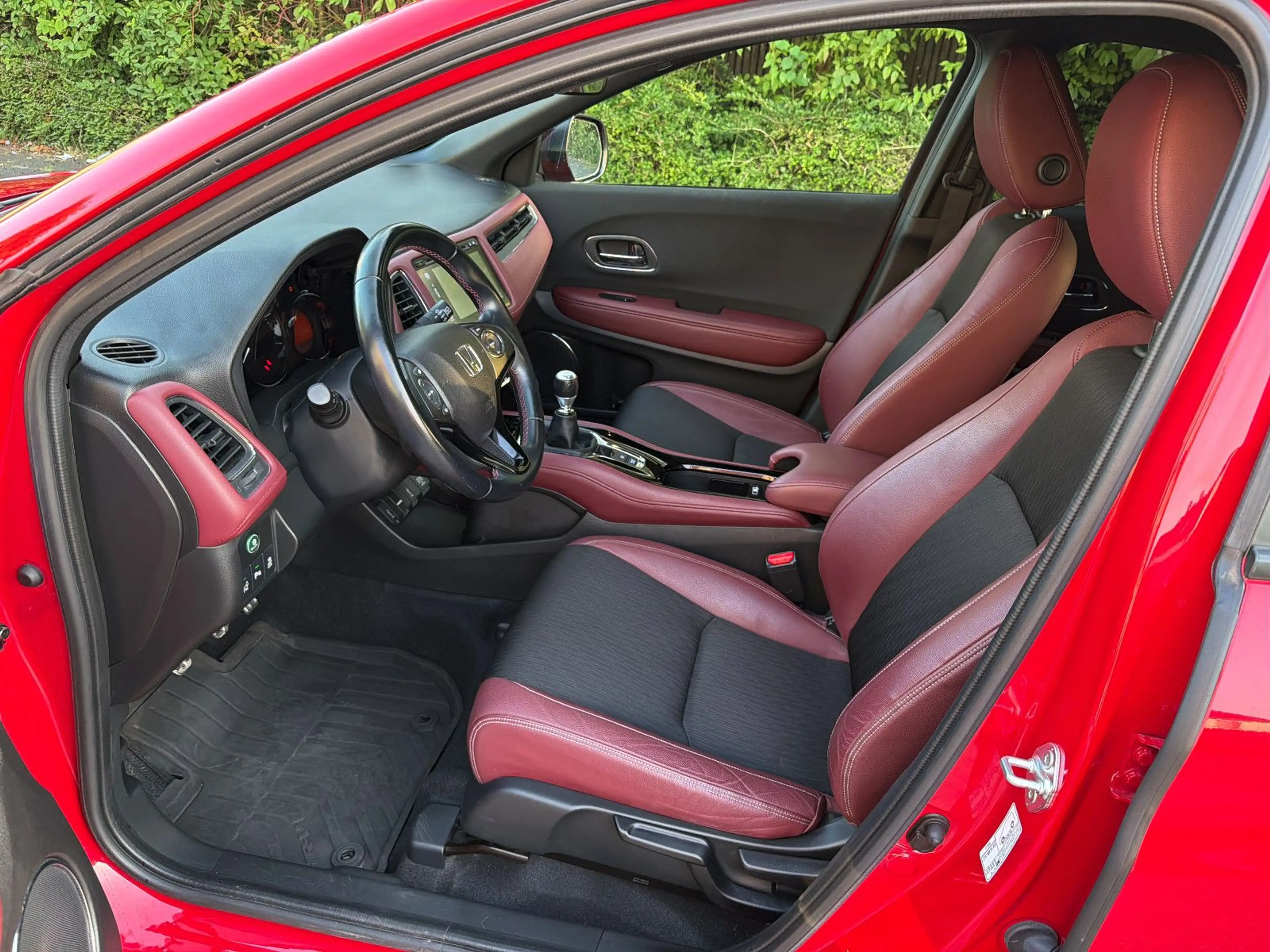 Honda HR-V Sport — photo 9