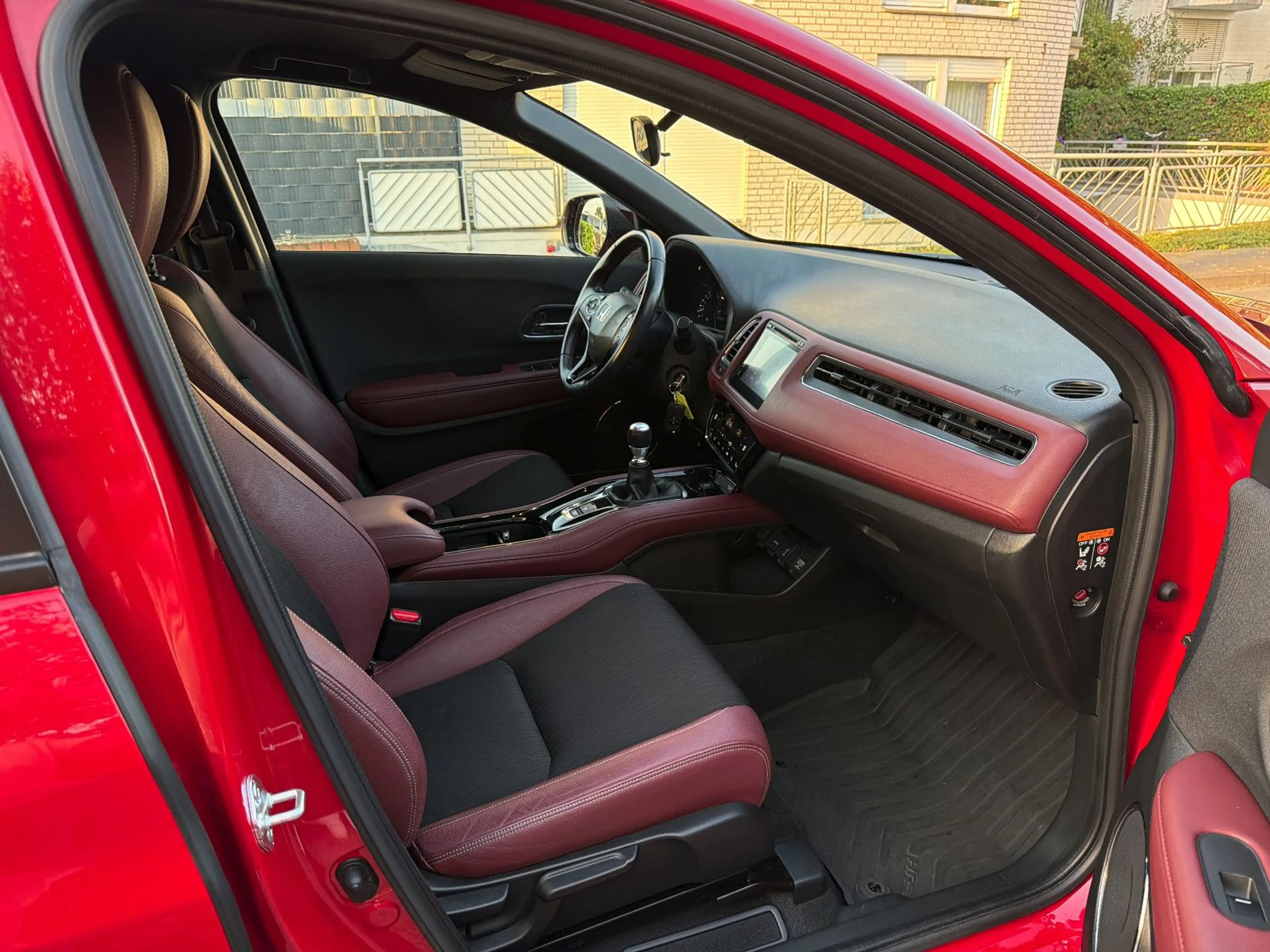 Honda HR-V Sport — photo 13
