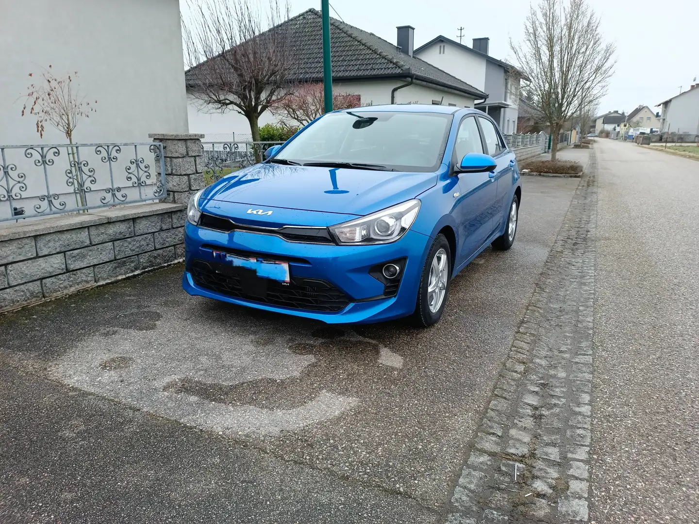 Kia Rio Rio 1,0 TGDI GPF Silber DCT Aut. Silber Blau - 1