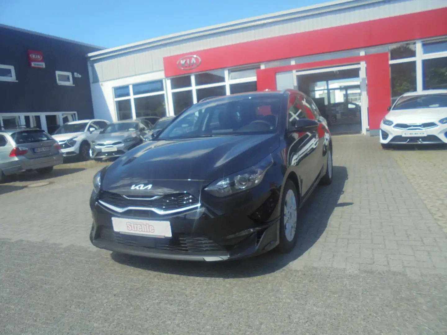 Kia Ceed SW / cee'd SW Ultimate 1.5T-GDI DCT7 140PS Zwart - 2