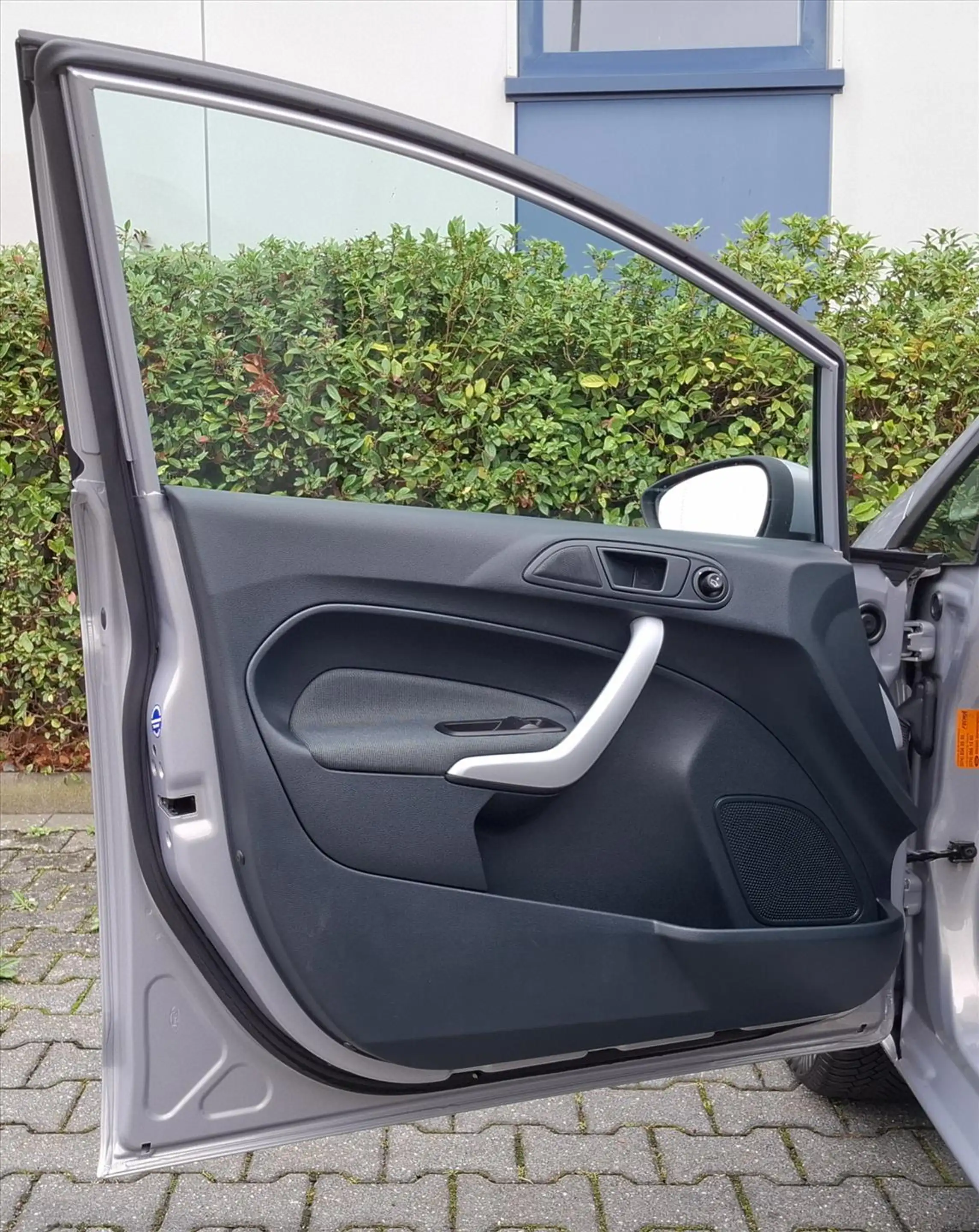 Ford Fiesta 1.4 96pk 5D Trend Airco — photo 23
