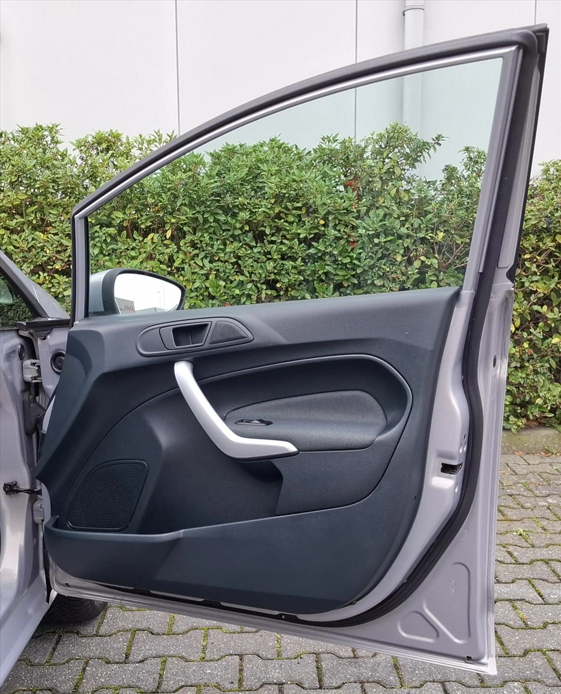 Ford Fiesta 1.4 96pk 5D Trend Airco — photo 22
