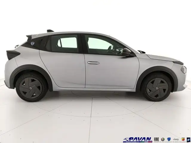 Lancia Ypsilon view 5