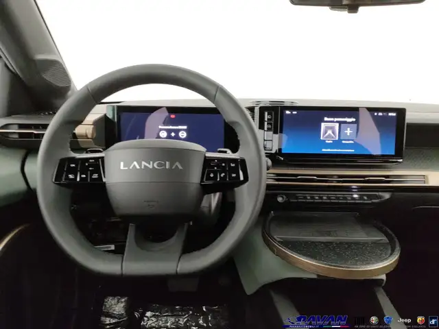 Lancia Ypsilon view 13