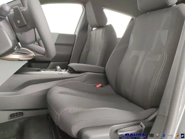 Lancia Ypsilon view 10