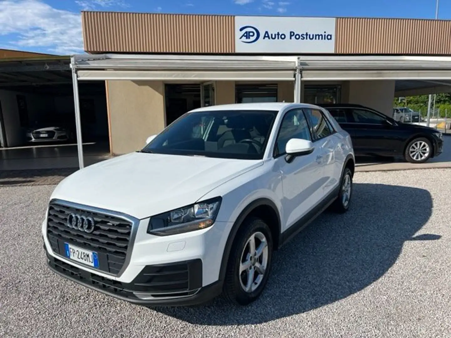 Audi Q2 1.6 tdi 116 CV Business s-tronic Blanc - 2