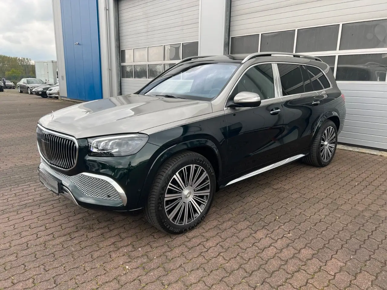 Mercedes-Benz GLS 600
