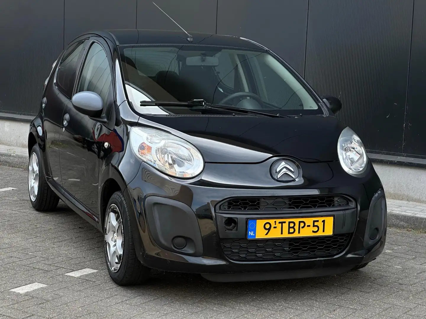 Citroen C1 1.0 Attraction ANDROID/ISOFIX/STUURBEKRACHTIGING Zwart - 2