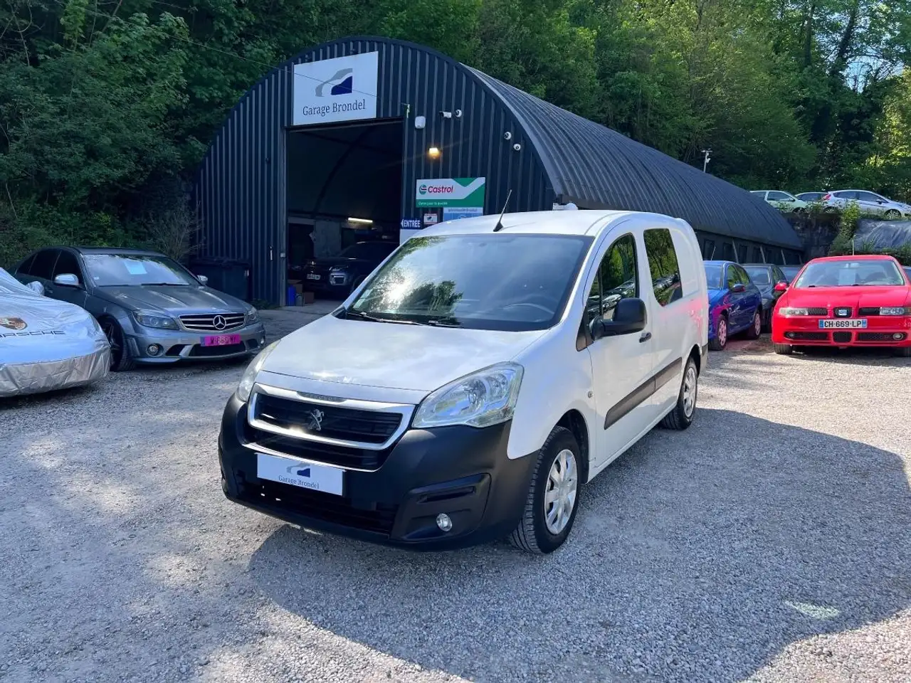 Peugeot Partner 1.6 HDi 100cv 5 places 2Ã¨me main