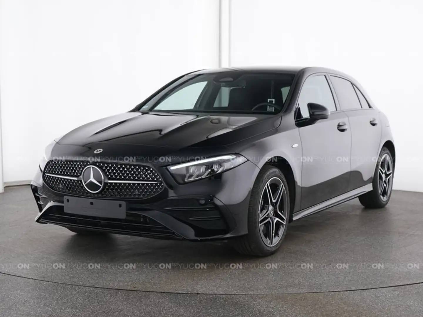 Mercedes-Benz A 250 e AMG LINE NIGHT PAKET 18 ZOLL LM Schwarz - 2